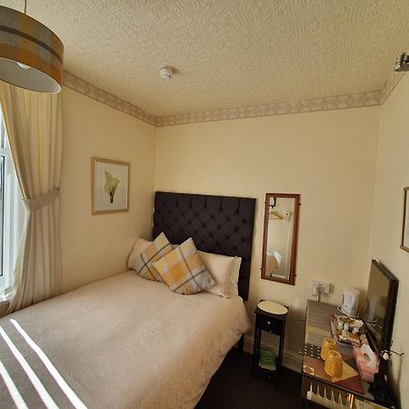 Windsor House Hotel แบล็คพูล ภายนอก รูปภาพ