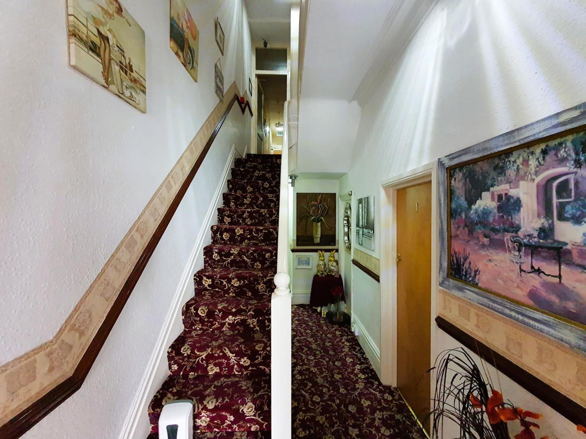 Windsor House Hotel แบล็คพูล ภายนอก รูปภาพ