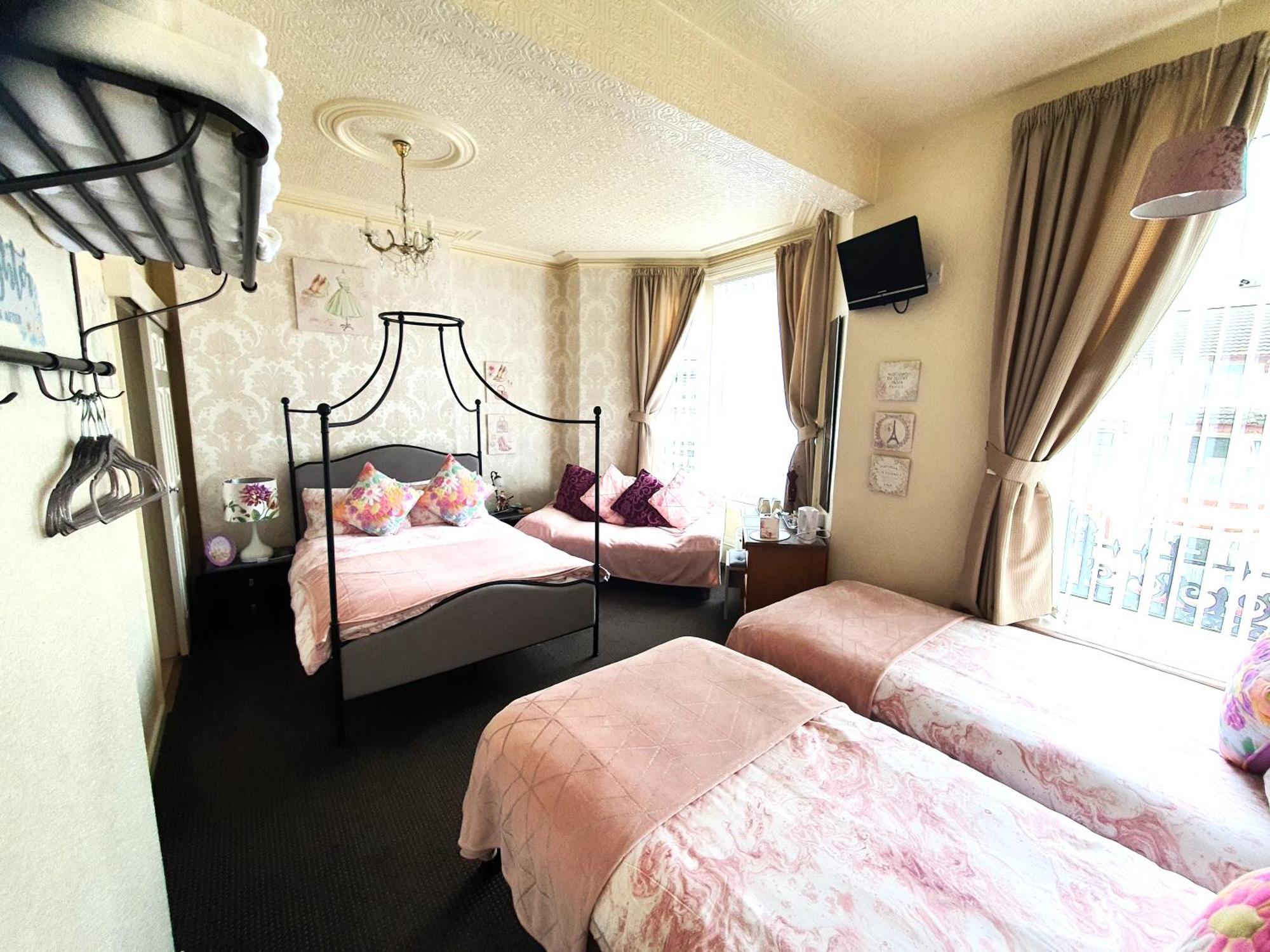 Windsor House Hotel แบล็คพูล ภายนอก รูปภาพ