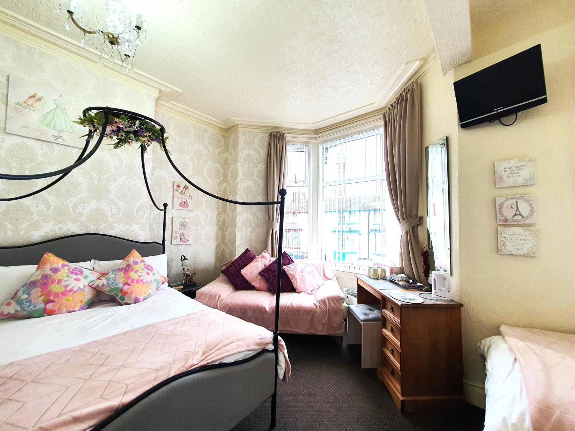 Windsor House Hotel แบล็คพูล ภายนอก รูปภาพ