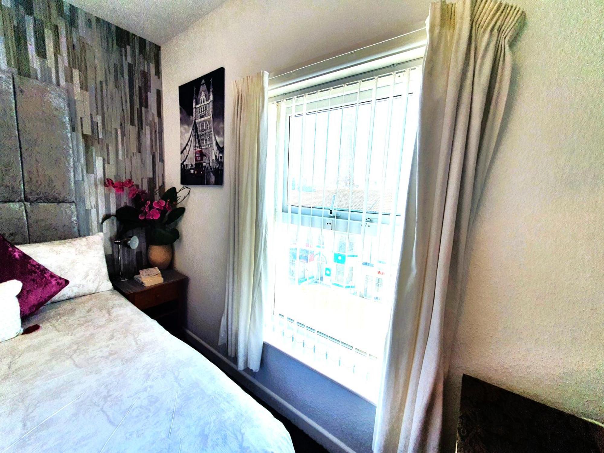 Windsor House Hotel แบล็คพูล ภายนอก รูปภาพ