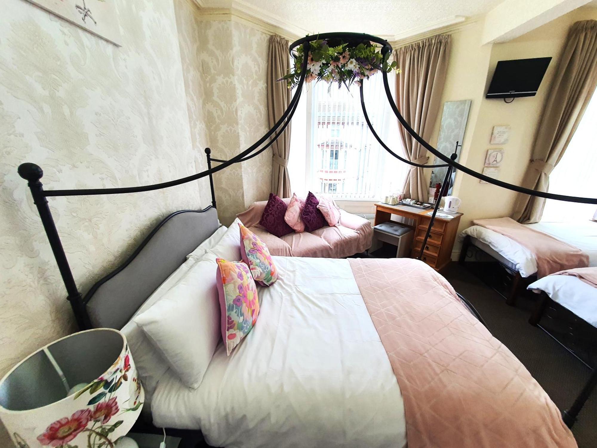 Windsor House Hotel แบล็คพูล ภายนอก รูปภาพ
